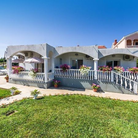 Apartments With A Parking Space Zaton, Zadar - 15000 Zaton  Exterior foto