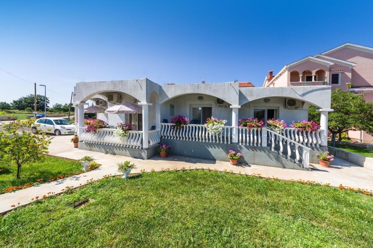 Apartments With A Parking Space Zaton, Zadar - 15000 Zaton  Exterior foto